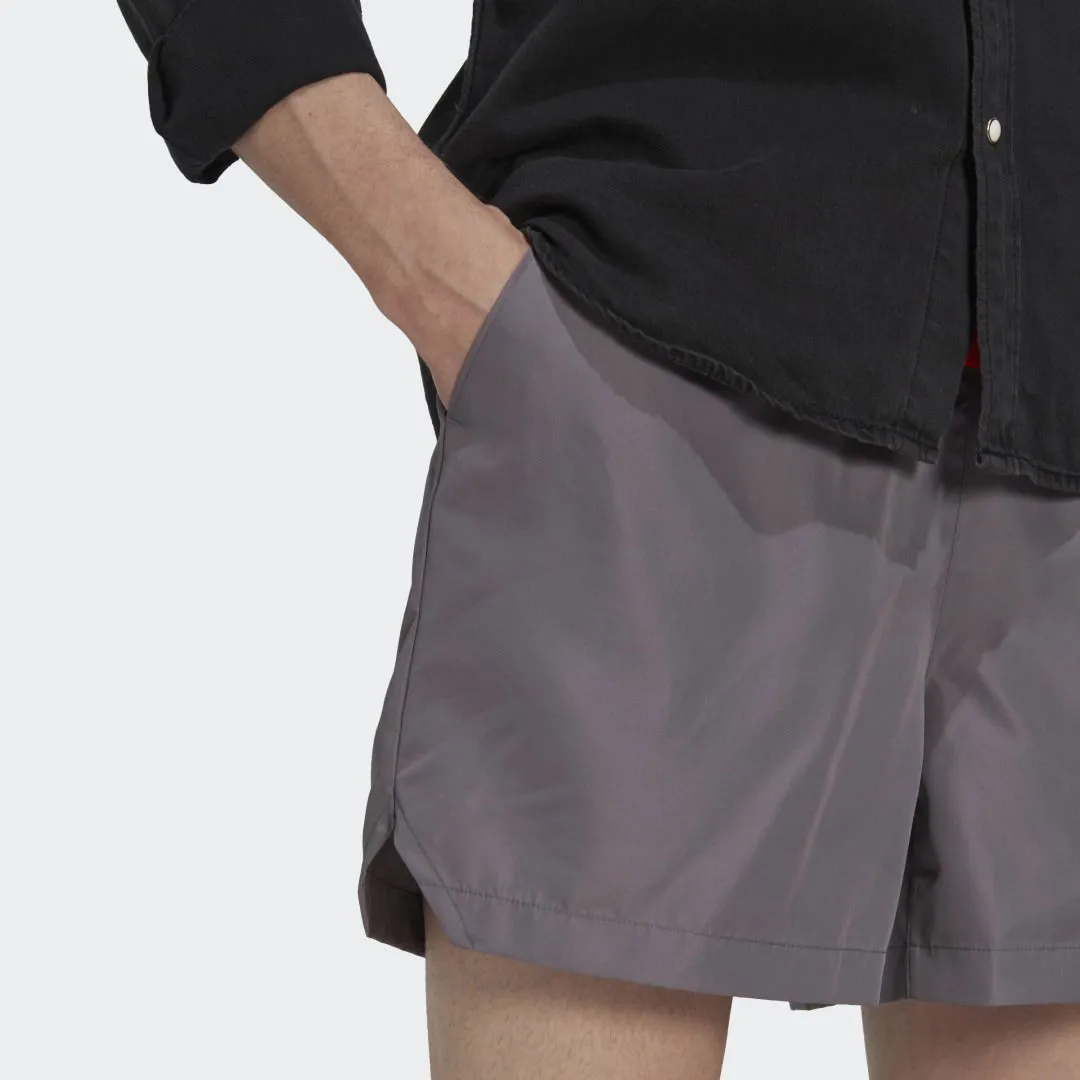 Kurze Hosen adidas Originals Tech Shorts HG2070